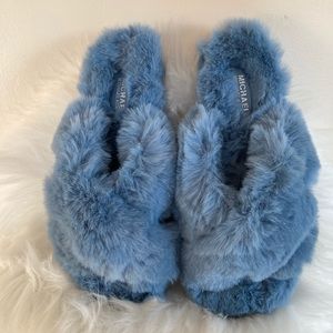 🛍 Michael Michael Kors Lala Faux Fur Slippers 🛍